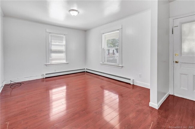 Building Photo - 130 Long Hill Ave