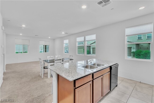 Building Photo - 1145 Belton Lake Ave