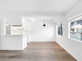 Building Photo - 258 S San Marcos St