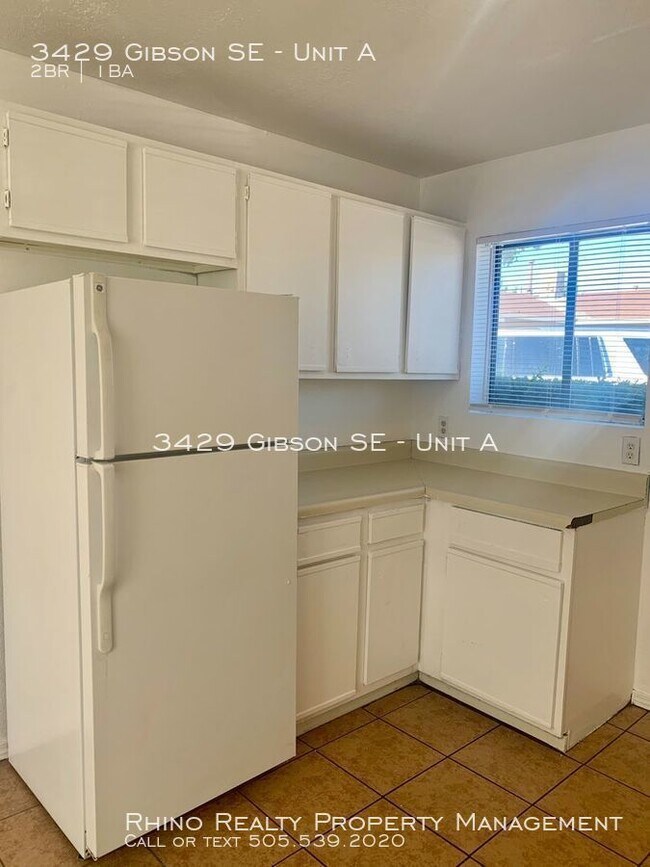 Building Photo - Ready for Immediate Move in! Fully Remodeled.