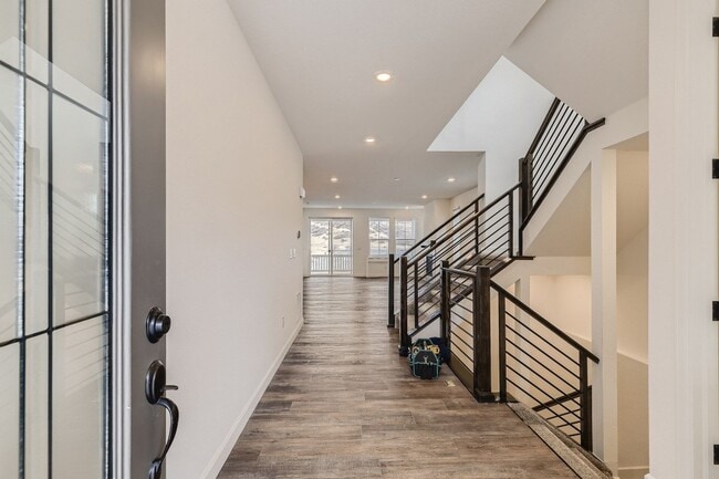 Building Photo - 181 Lullaby Ln