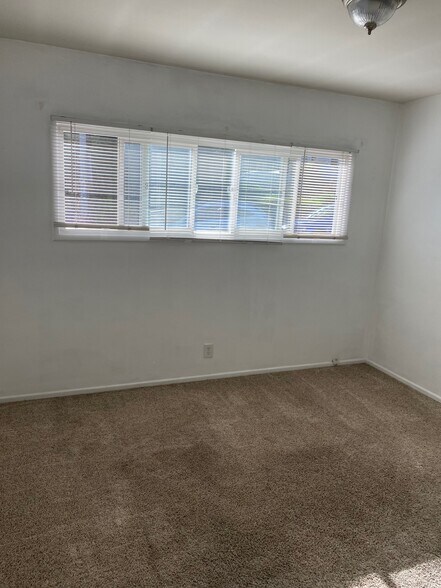 Building Photo - 1301 Manhattan Beach Blvd