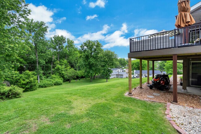 Building Photo - 2947 Meramar Dr