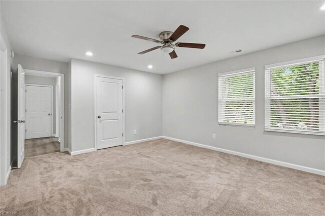 Building Photo - 6324 Grimes Ave