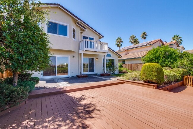 Building Photo - Elegant home with top Fremont Schools