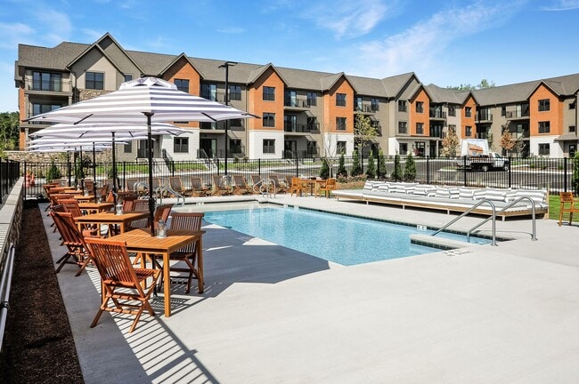 Building Photo - 11330 N Buntrock Ave