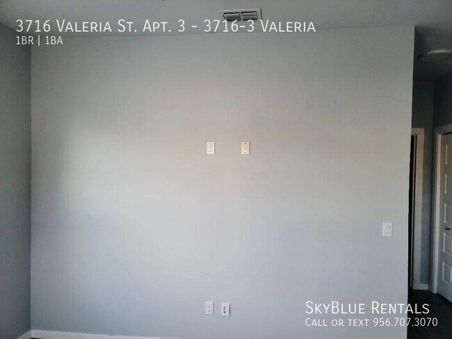 Building Photo - 3716 Valeria St