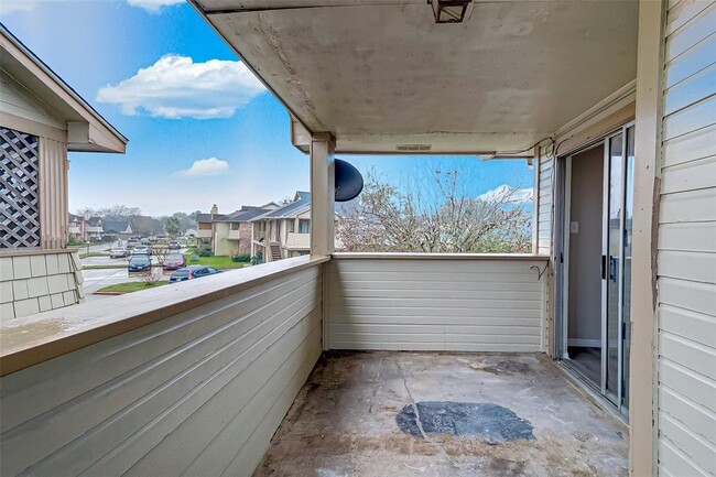 Building Photo - 11503 Meadow Ln