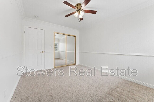 Building Photo - 2406 Talavera Dr