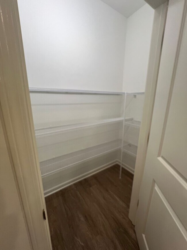 Building Photo - Brand New, 1 bedroom in Beacon Landing