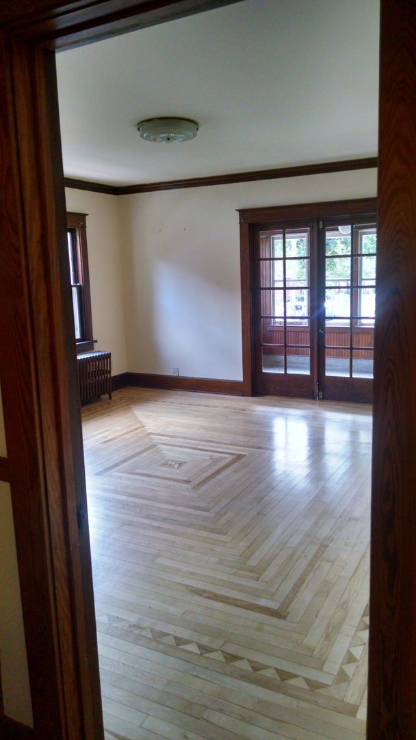 Building Photo - 4BR Home Near Olbrich Gardens & Garver Feed Mill