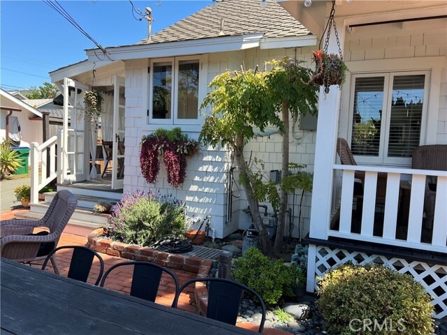 Building Photo - 1262 Catalina St