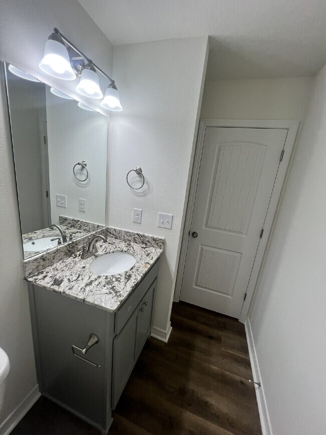 Building Photo - Brand New 2 Bedroom, 2 Bathroom Rental in ...