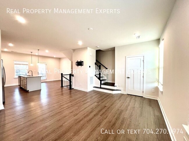 Building Photo - 1609 Aspire St