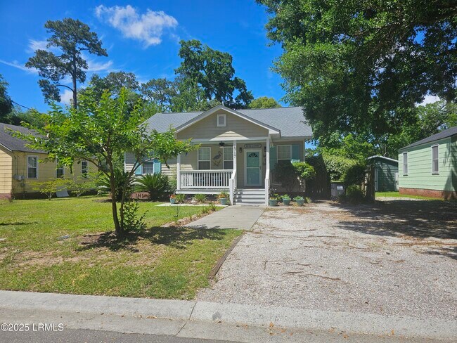 Building Photo - 2717 Oaklawn Ave