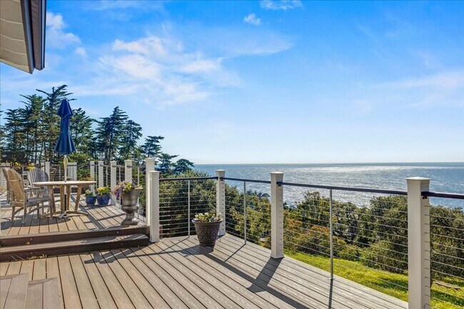 Building Photo - REDUCED PRICE Stunning Highlands Home Located in Carmel, CA!