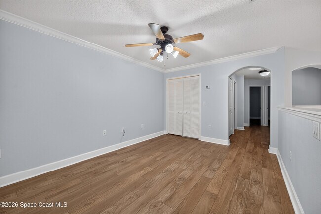 Building Photo - 3641 Titanic Cir