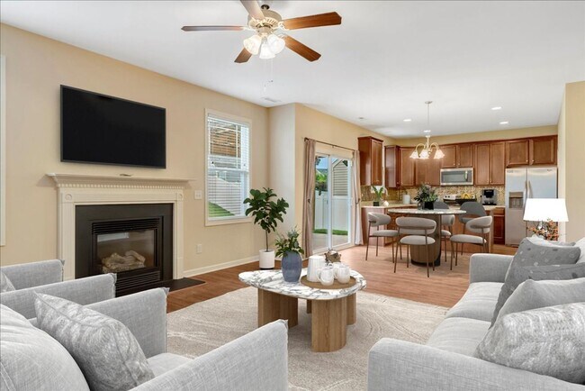 Building Photo - Updated Home with Fenced Yard in Massey Preserve