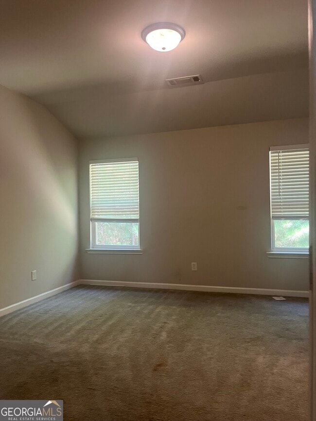 Building Photo - 6081 Oakley Rd