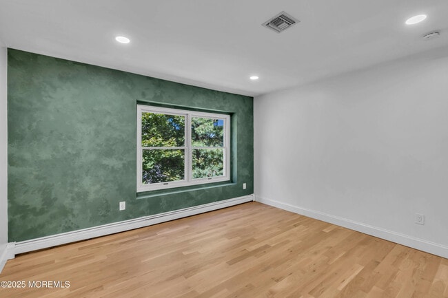 Building Photo - 65 E River Rd