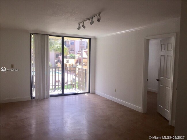 Building Photo - 3561 SW 117th Ave
