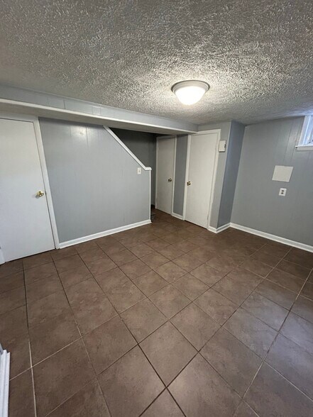 Building Photo - 6911 Gough St