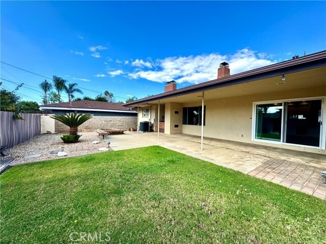 Building Photo - 320 Teasdale Dr