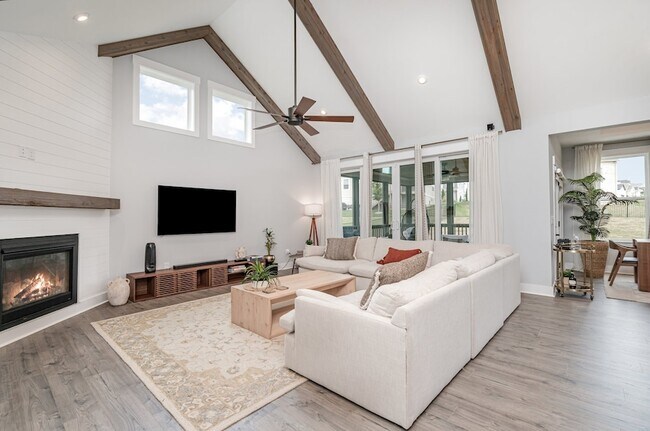 Building Photo - 3427 Earhart Rd