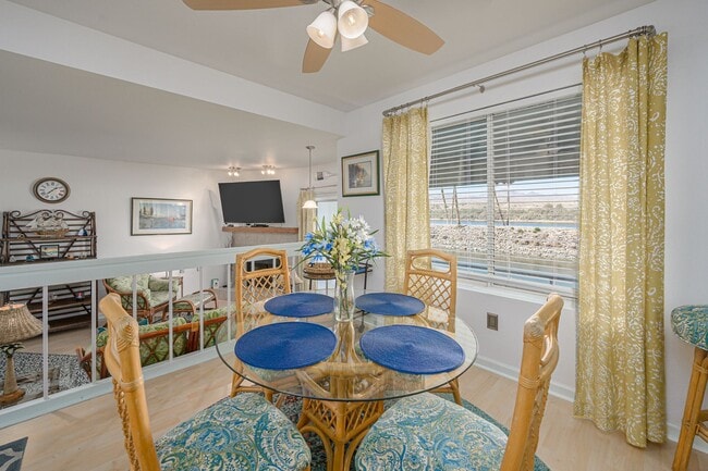 Building Photo - Live ON THE COLORADO RIVER – Fully Furnished 1 Bed/1 Bath Condo in the Gated Community of Roadhav...