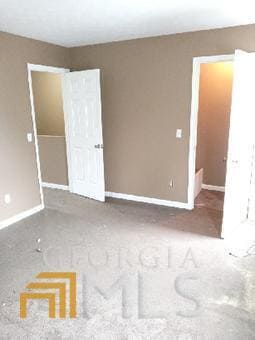 Building Photo - 2030 Charter Ln