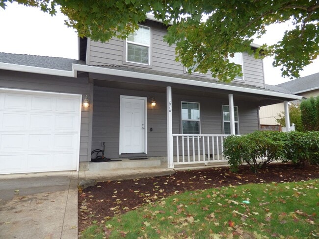 Building Photo - 3 bed 2.5 bath House in Stayton!! Close to...