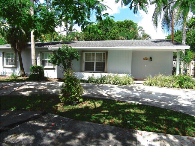 Building Photo - 4412 SW 127th Pl