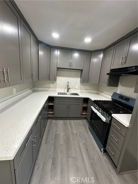 Building Photo - 3507 Cortez St