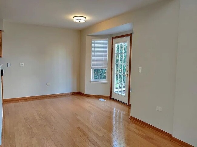 Building Photo - 54 Rolling Oaks Rd