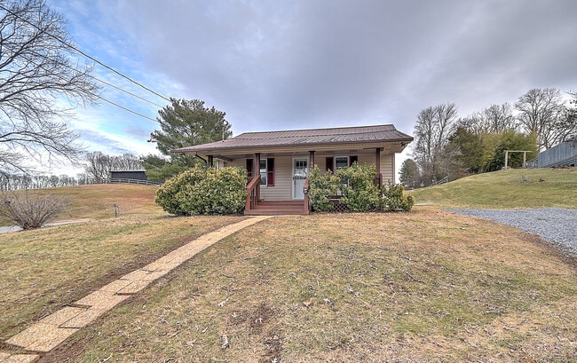 Building Photo - 1104 Old Boones Creek Rd