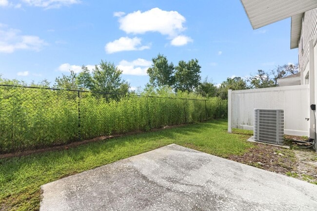 Building Photo - 6321 Tillandsia Pl