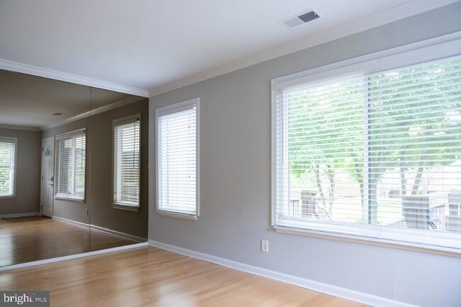 Building Photo - 1640 Westwind Way
