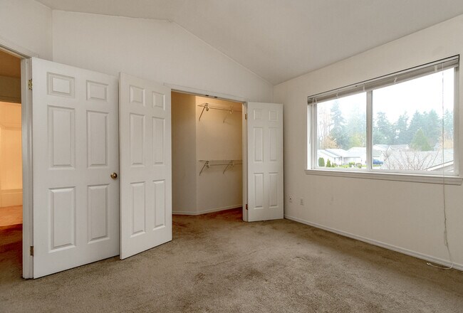 Building Photo - 12805 169th St Ct E