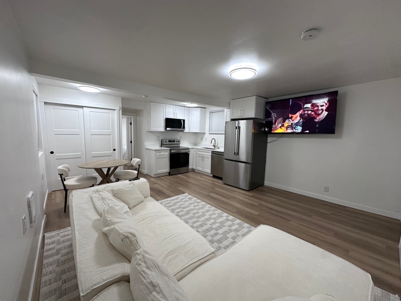 Building Photo - 1747 NE 147th St