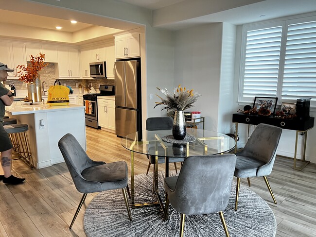 Kitchen/Dining Area - 11019 Aspire Dr