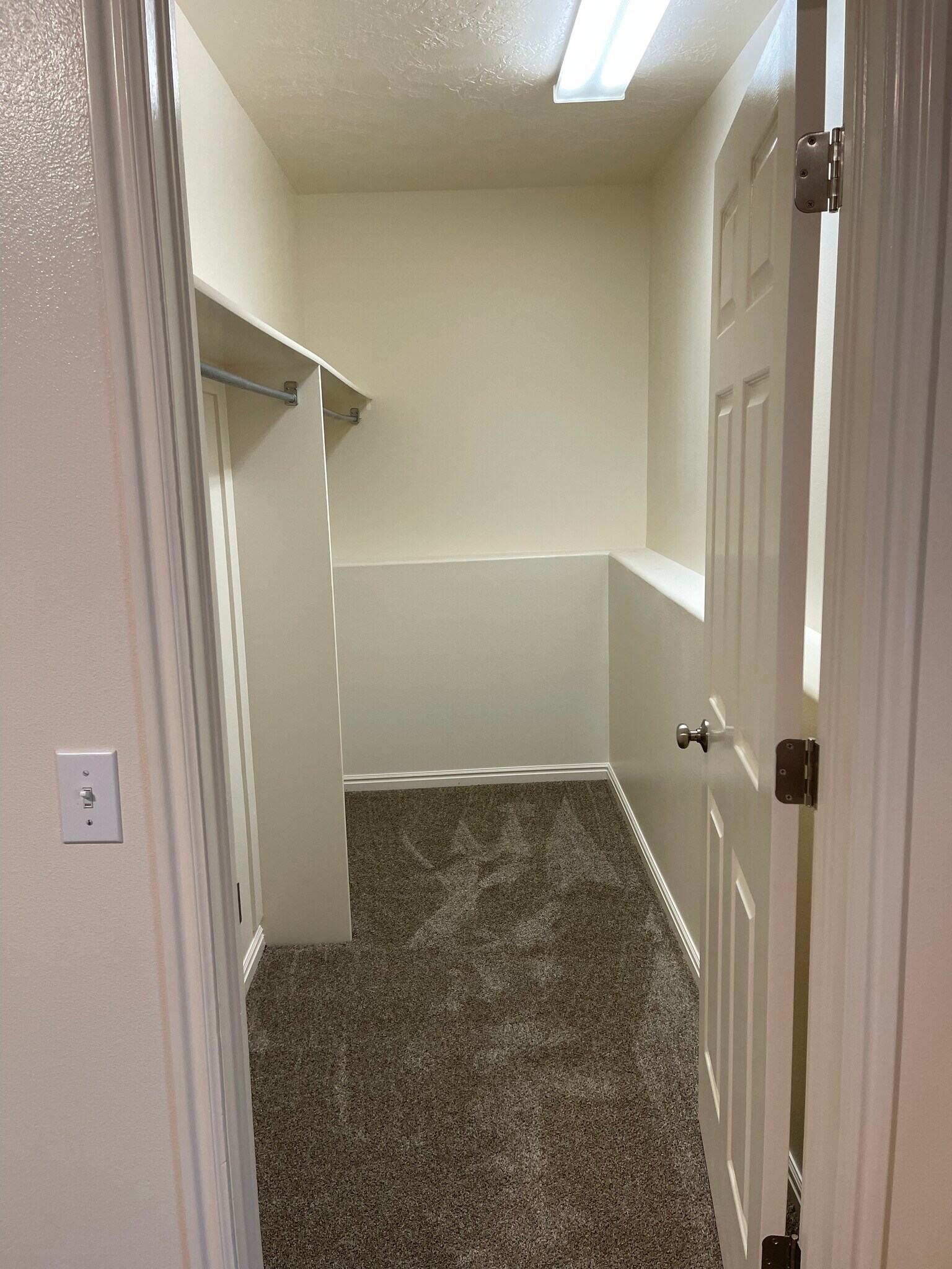 Building Photo - 85 W 1400 S