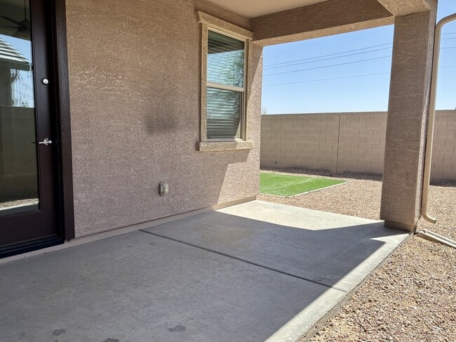 Building Photo - 7411 N 123rd Dr