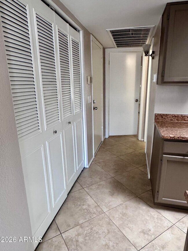 Building Photo - 8888 N 47th Ave