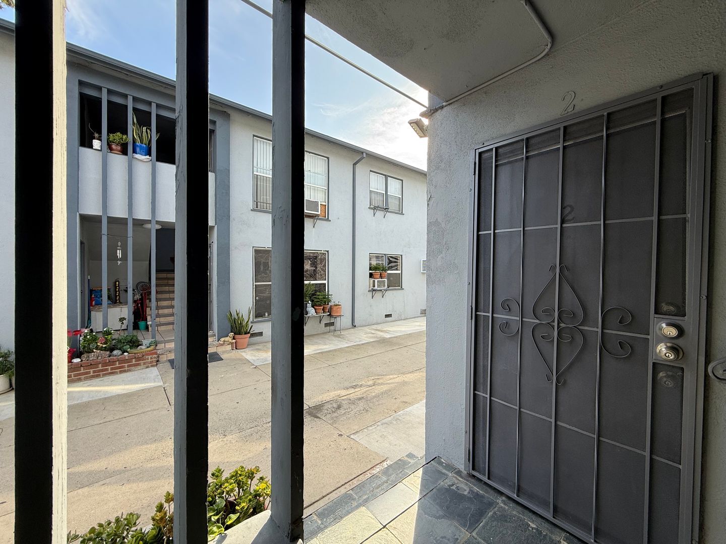 Building Photo - 7339 Woodman Ave