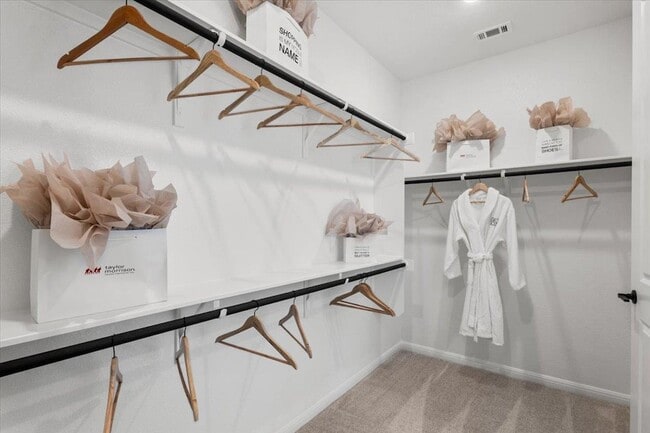 Building Photo - 212 Barton Oak Trl