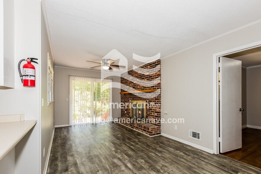 Building Photo - 6624 Dare Cir