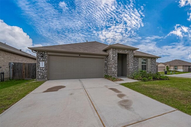 Building Photo - 15312 Timber Preserve Ln