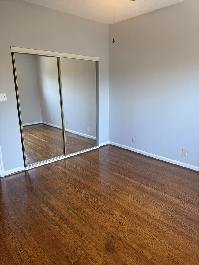 Building Photo - 4007 Bute St