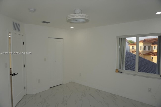 Building Photo - 15614 SW 110th Terrace