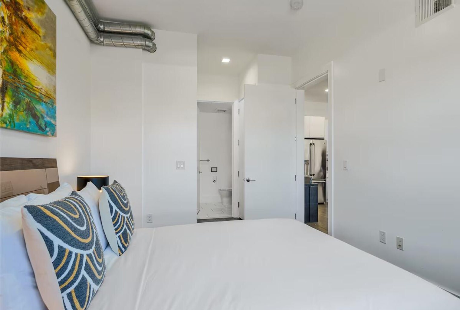 Building Photo - 1414 Grand St